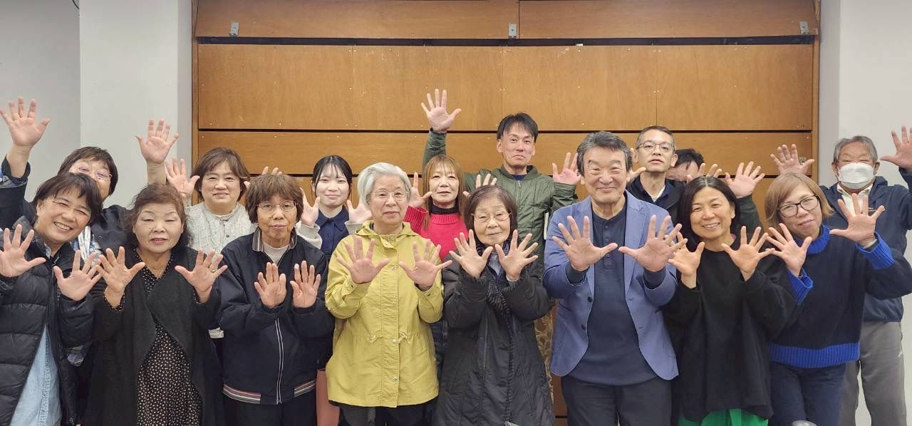 講演会のあとの記念写真